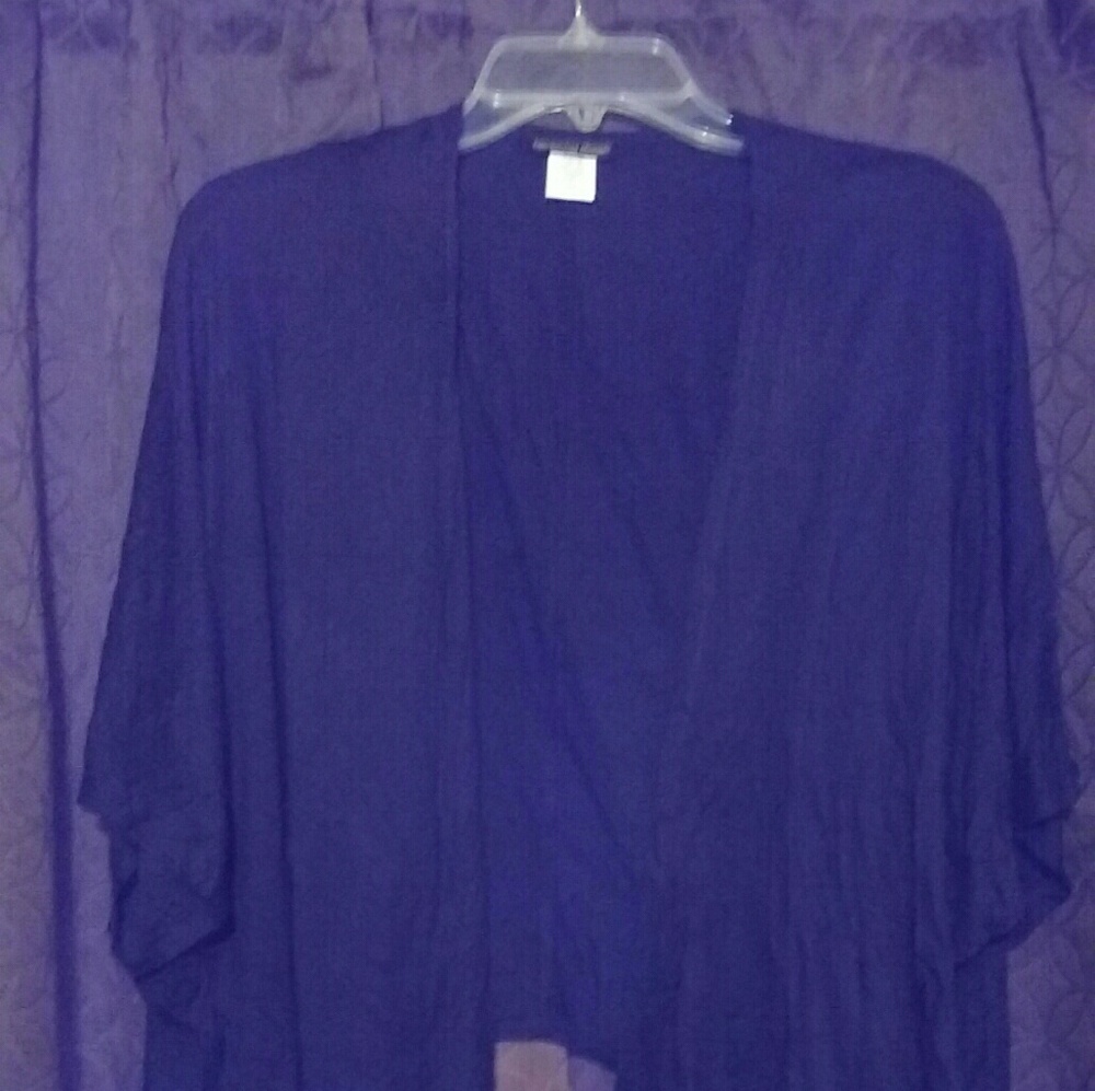 Intriguing Threads Cardigan - Picture 2 of 4